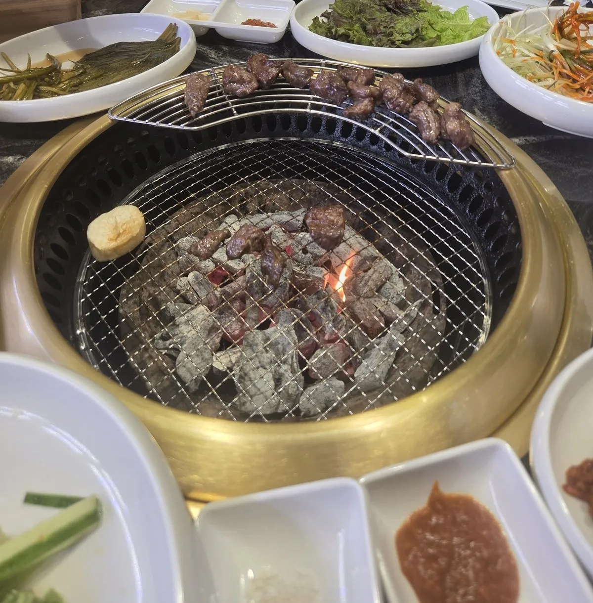 반달 망에 올린 소갈빗살