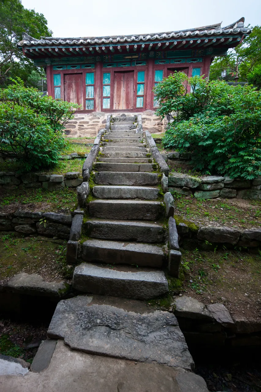 道東書院 — 石階與傳統書院建築（2014年6月）